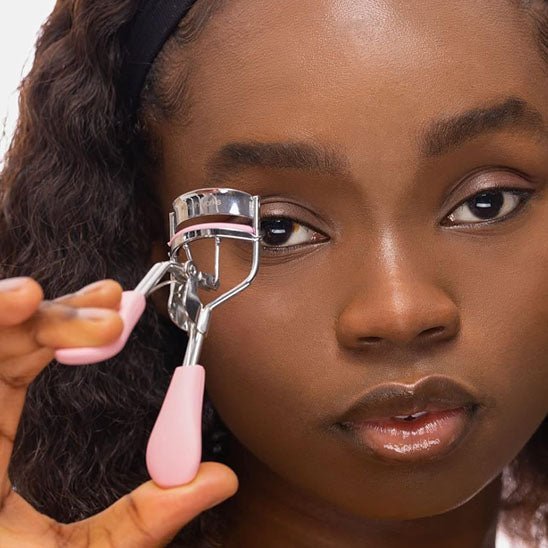 Recourbe Cils | Clip & Curl™ Fushia - Cérès Beauté
