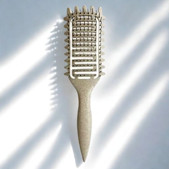 brosse à cheveux bouclés beige