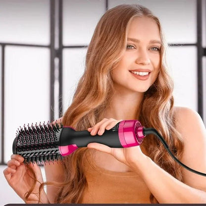 femme brosse soufflante rotative silkybreeze efficace