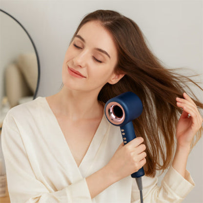 femme seche cheveux silencieux ionique