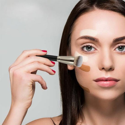 pinceaux maquillage glamour noir